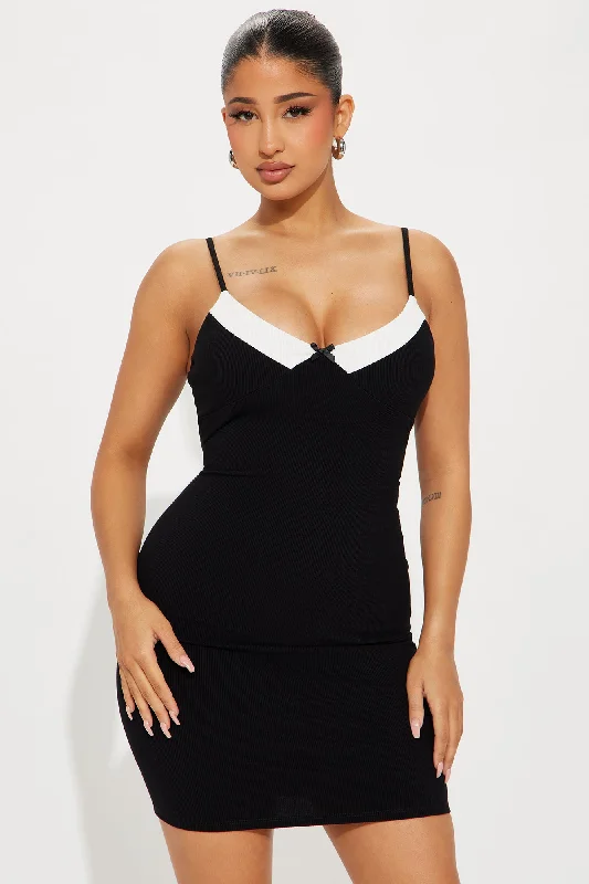 Amy Ribbed Mini Dress - Black/White