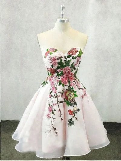 Beautiful Homecoming Dresses A line Embroidery Short Prom Dress Party Dress JK722 Cheap party dresses